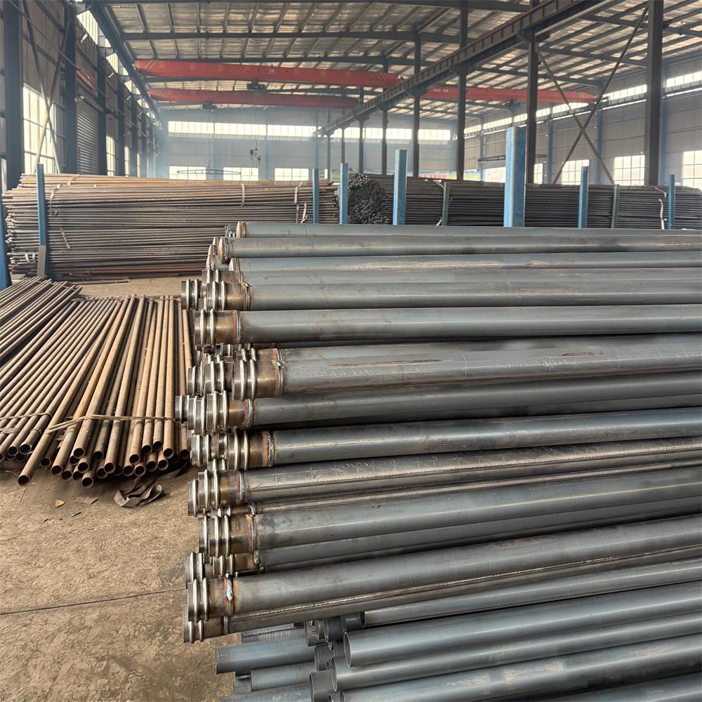 宝益德钢管淮北市销售处 厂区及加工车间